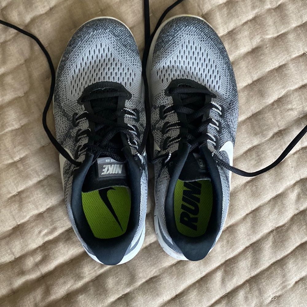 Nike Free Sneakers